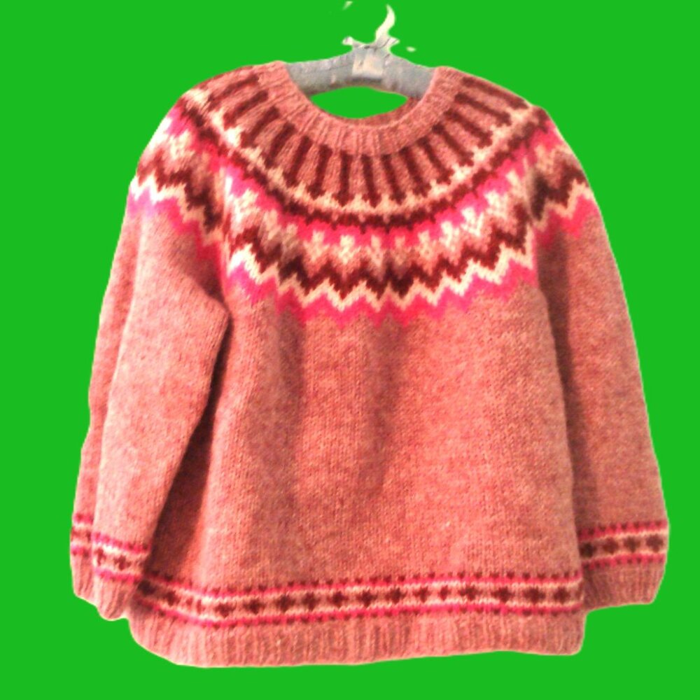 Handknit Icelandic traditional pattern, heavy wool sweater Iceland winter, L